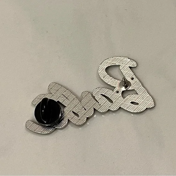 *NEW* Rhinestone Barbie Pin Brooch - Picture 4 of 5